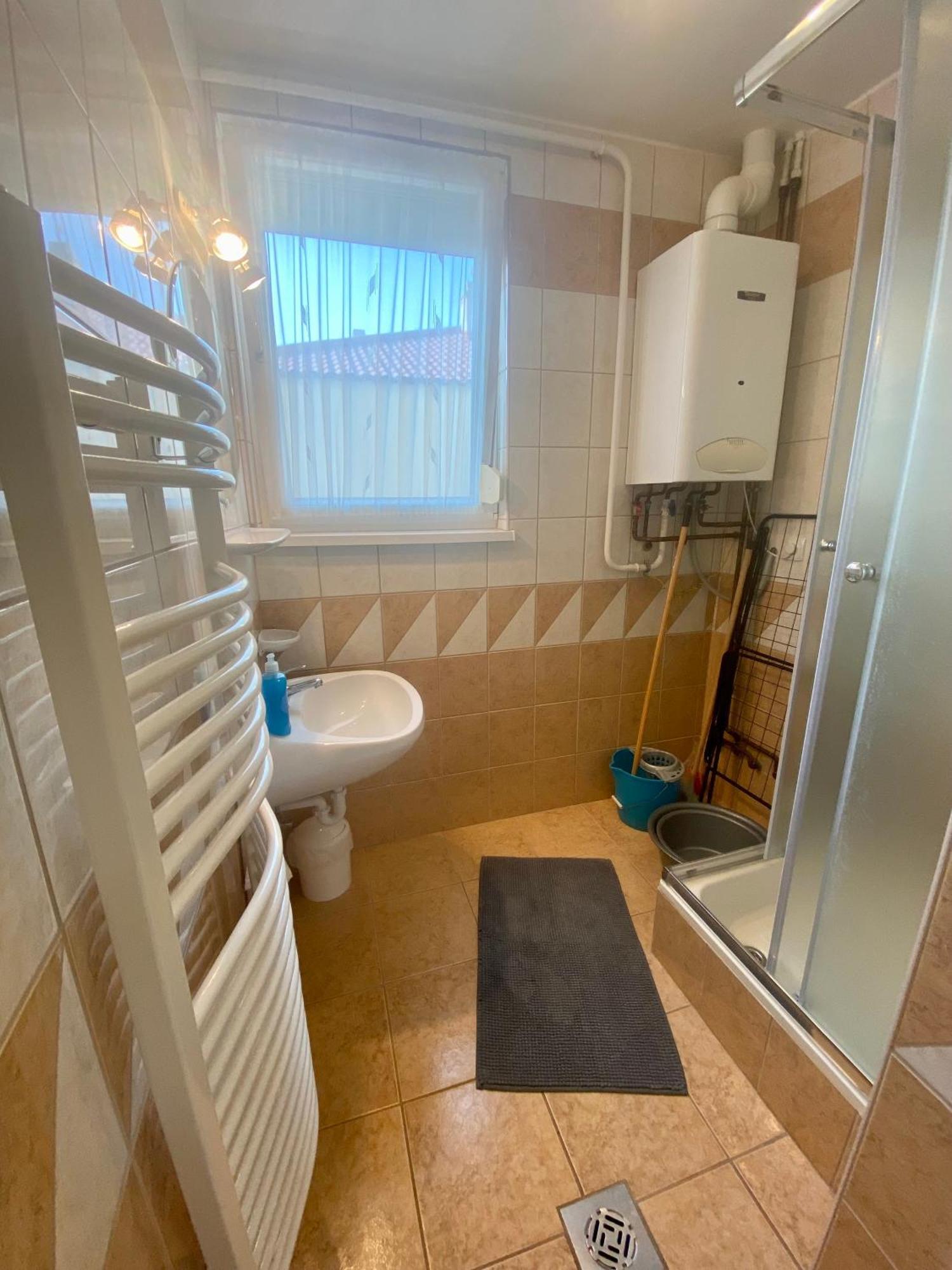 Hajnal Vendeghaz Apartman Hajdúszoboszló Kültér fotó